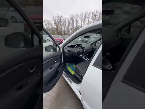 фото renault grand scenic iii 0