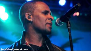 R. Kelly Performs Live At The LVH Casino In Vegas &quot;I Believe I Can Fly&quot;