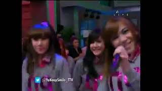 Download lagu Cherrybelle - Pura Pura Cinta At Yuk Keep Smile Trans TV 9 April 2014 mp3