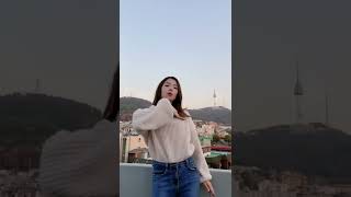 Download lagu “Traveler” - Chen EXO (dc : @kimdarlings ) mp3