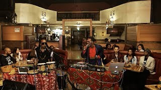 Visit Seattle | Turning Tables | Shabazz Palaces | Shine A Light