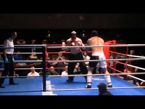 John Mullally v Paul Best Night of Champions 2011
