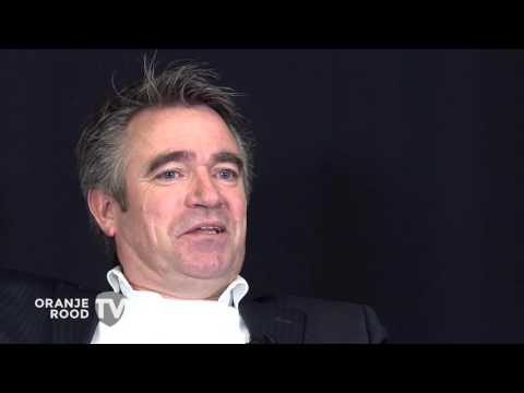Oranje-Rood TV: “Binnenkort nieuws over tenues en merk bier in clubhuis!”