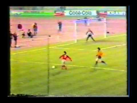 1981 (March 4) Fortuna Dusseldorf (West Germany) 2-Benfica (Portugal) 2 (Cup Winners Cup).avi