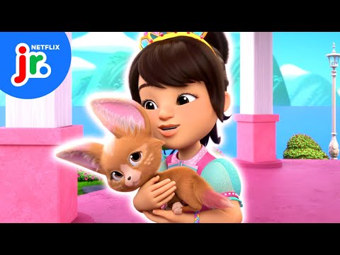 Royal Raspberry Thief Revealed! 🦊🔍 Princess Power | Netflix Jr