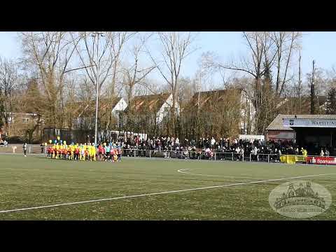 Frauen: BV Brambauer 13/45 - BVB-Frauen - Einlauf in die GlückAuf Arena, Lünen