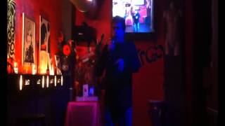 Luis Oviedo "Castillos en el aire"