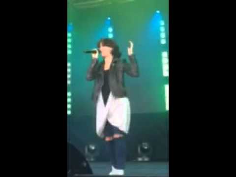 Emma Hatton Wizard and I at the Oliver's sound check - 12th April 2015