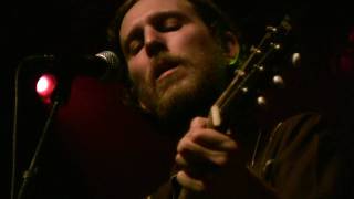 Great Lake Swimmers - There Is A Light (Live)