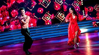 Download lagu Ángela Leiva interpretó 'Sobreviviré' en el #Duelo de #LaAcademia demostrando su talento mp3