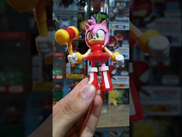 Vídeo relacionado con Rubies Disfraz Sonic The Hedgehog clásico para niños y niñas, Jumpsuit con cubrebotas y accesorio para la cabeza, Licencia Oficial Sega Sonic para Navidad, Carnaval, Halloween, cumpleaños