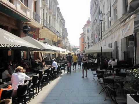 Garsoniera  - Zona Smardan ( centrul vechi ) 250 Euro