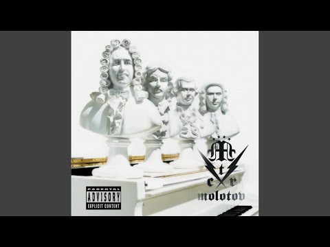 Videoclip de The Revolution Will Not Be Televised (La Revo) (Demo Version) — Molotov