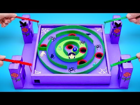 Wednesday Addams Marble Maze Game 🎮 Fun Craft