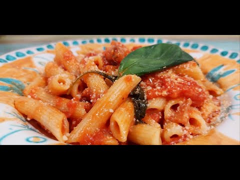 Cucina Italiana Penne all'Amatriciana
