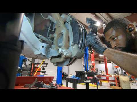 Brake Pad & Rotor Replacement Nissan NV2500
