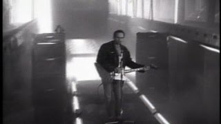 Vilain Pingouin - Le train (vidéoclip officiel)