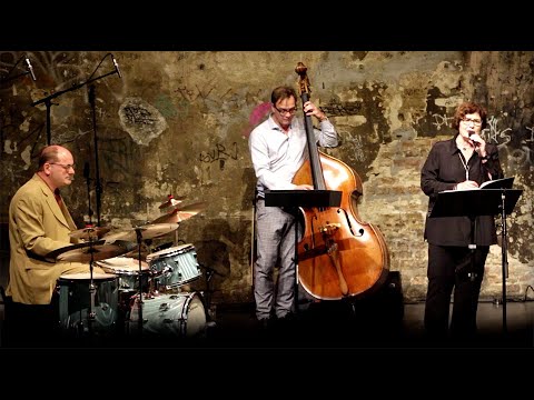 Uschi Brüning sings Billie Holiday