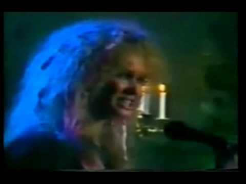 DOLLI AND THE LUXE - ROCK VRS OPERA - 1984.VOB