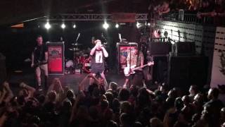 New Found Glory - &quot;Boy Crazy&quot; 05/06/2017 Mohawk - Austin, TX