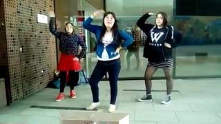 Twinkle Stars - Show Me Your Holla (Koda Kumi_倖田來未) Dance_Practice [with 2 Dancers]