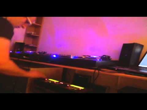 DJ Q. Soundz Of Nu Skool Breakz. NU-PERCEPTIONRADIO.COM