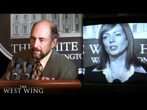 C.J.’s Secret Service Comes with a Promotion | The West Wing