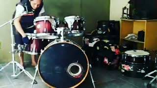 Download lagu JUARA - KAPTEN band mp3 Download lagu JUARA - KAPTEN band mp3