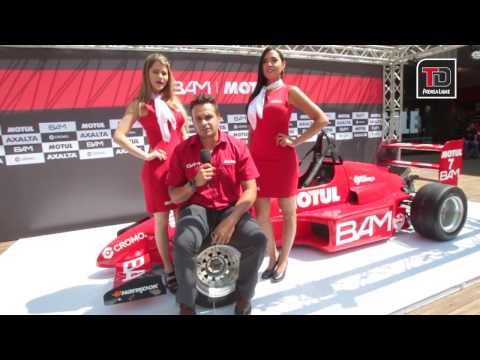 Glover busca destacar