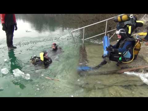 pourquoi la glace est bleue