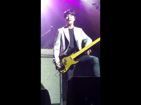 190120 데이식스 (DAY6) - 놀래! (Whatever!) Mostly Young K (영케이) Focus @Madrid #Youth #DAY6FirstWorldTour