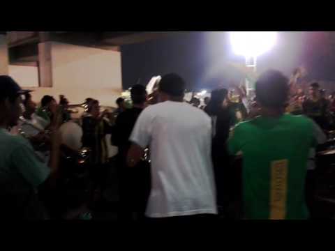 "La Orquesta de La Pesada" Barra: La Pesada del Puerto &bull; Club: Aldosivi