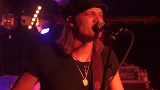 The Black Moods - Bad News (Official Video)