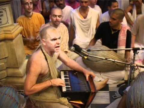 Hare Krsna Kirtan At Sri Vrindavan Dham w/ Aindra Prabhu ep4