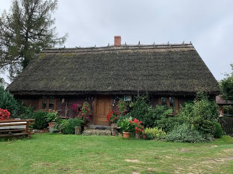 Chata pod strzechą Zalesie Królewskie