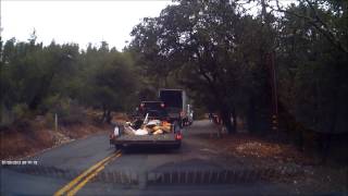 preview picture of video 'Driver cuts me off on one of the most dangerous roads in California'