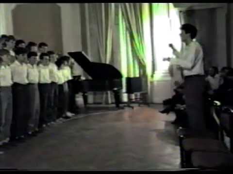 110 kórus Drága föld