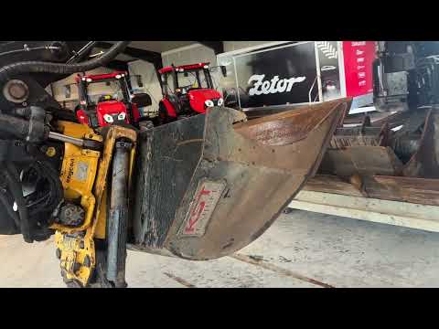 Video: Komatsu PC 138US gravemaskine 1