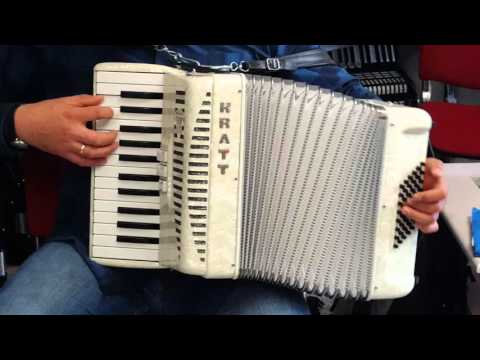 Klangprobe Akkordeon Kratt 48 Bass