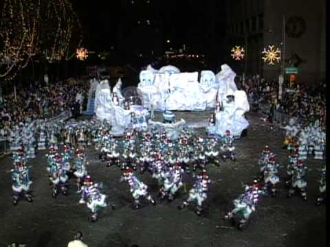 (Center view) Avalon's Arctic Adventure - 2005