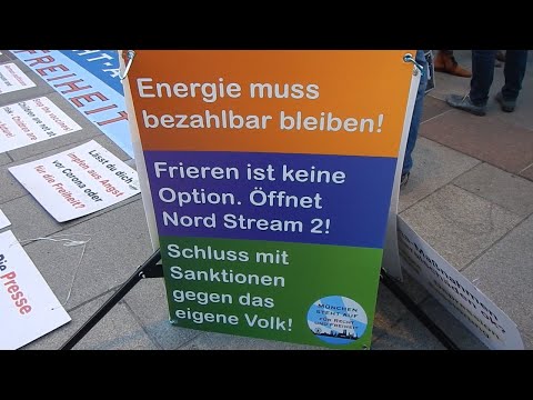 Ich trug lange Unterhosen - Demo am 21. September 2022 in München - München-steht-auf
