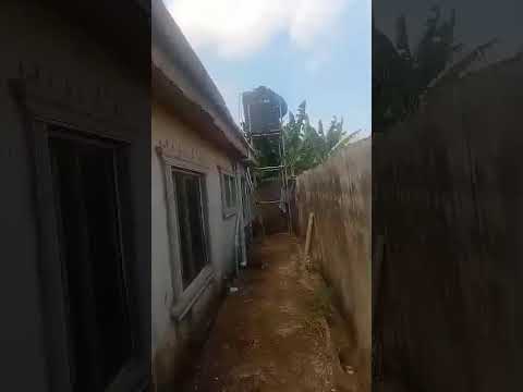10-room former guest house for sale – Agbara