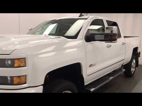 White 2017 Chevrolet Silverado 2500HD  Review lethbridge ab - Davis GMC Buick Lethbridge Appraisal G