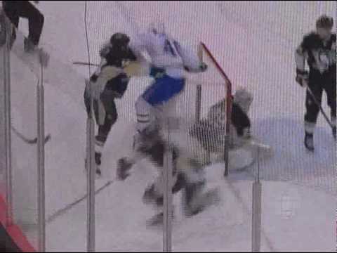 NHL 2010 Playoffs - Dominic Moore's Goal (May 12 2010)