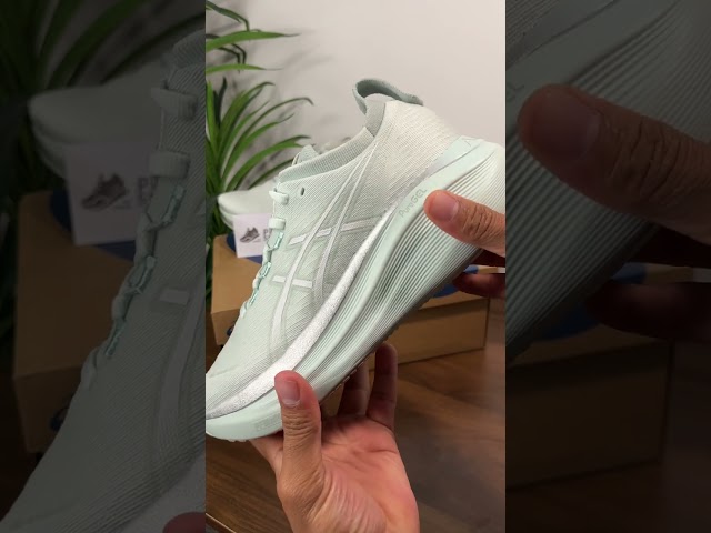 Asics Gel Nimbus 27 Pure Aqua Sneakers