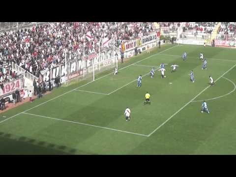 Rayo - Granada (1-1) J.29 13/03/2011 Minuto 94 Casi marca el Rayo uyyyyy!!!