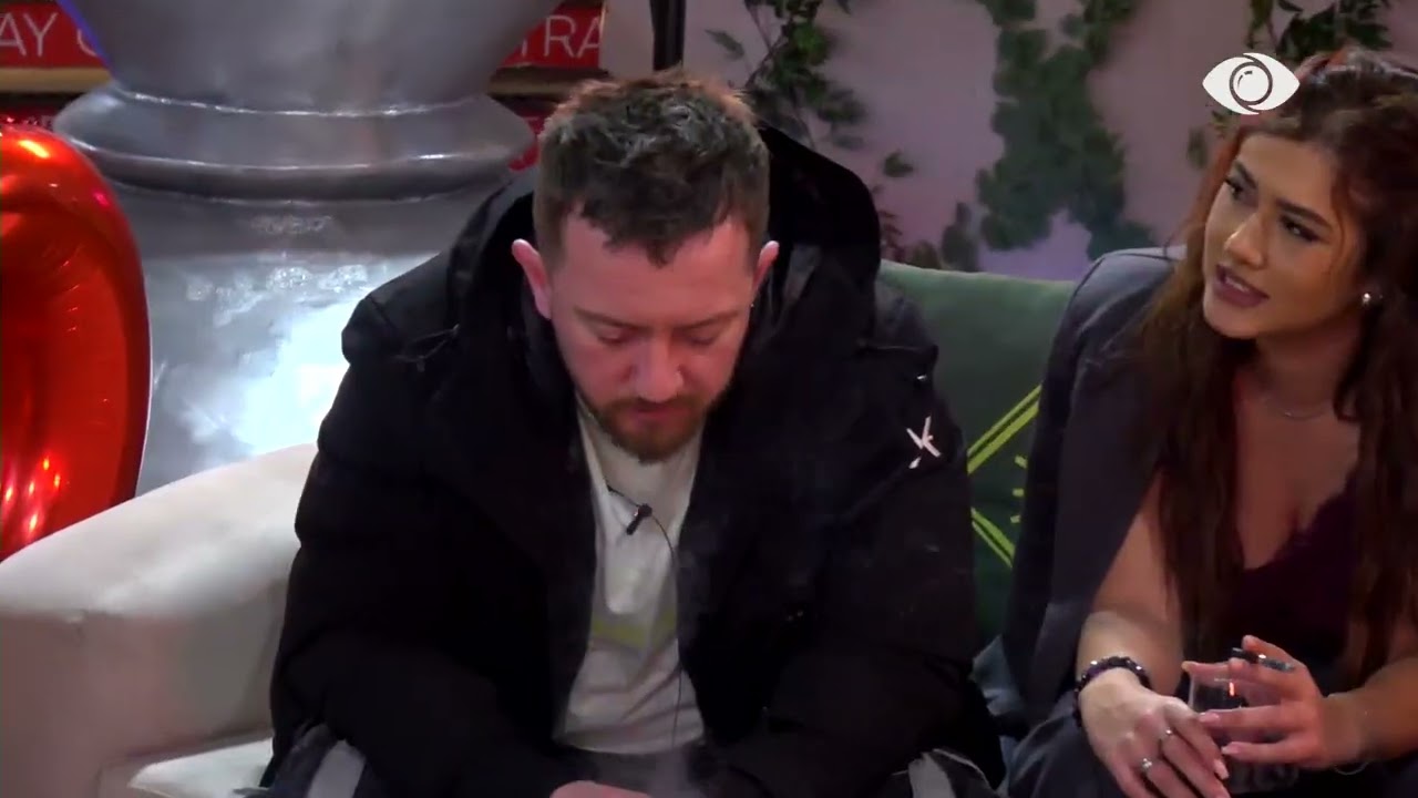 “U dashuruam mes kërcënimesh…”/ Laerti lexon letrën që ka shkruar