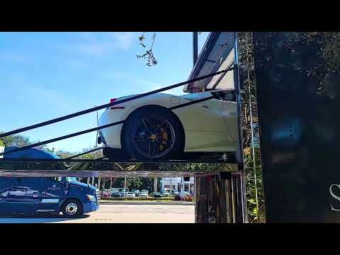 STUNNING 2018 Ferrari 488