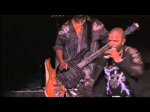 Kool & The Gang - Celebration - Live (2012 Van Halen Tour)