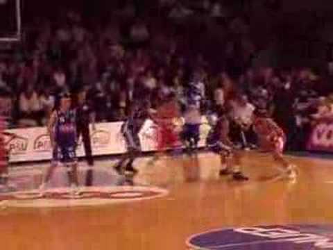 31 10-11-07 Pepinster-BCO - Chuck kan makkelijk scoren nadat